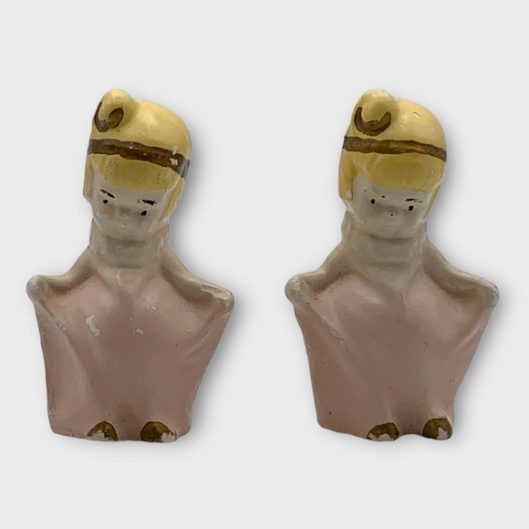 Antique 1920s Art Deco Chalkware  Flapper Girls Salt and Pepper Shakers - Picture 14 of 14